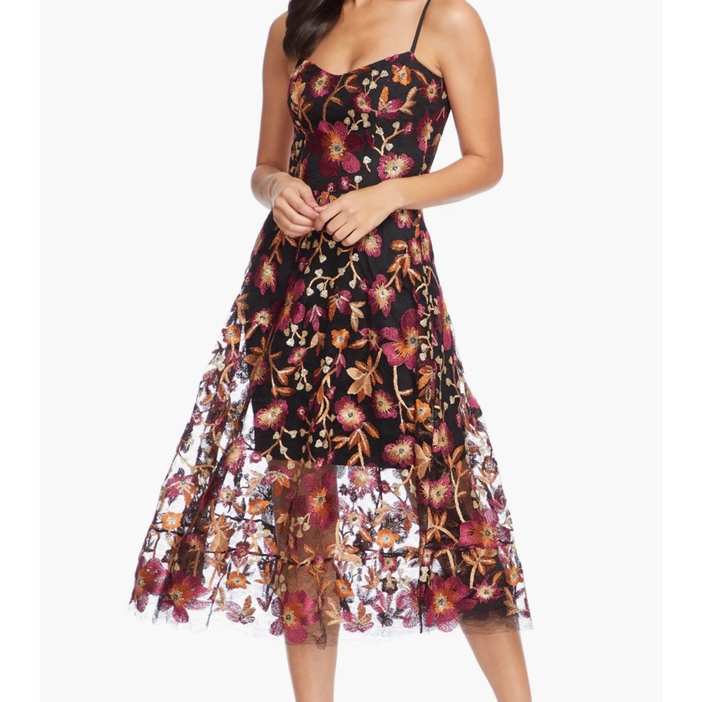 Dress the Population Uma Floral Embroidered Lace Dress